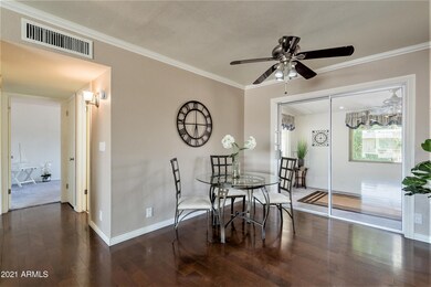 Breakfast Room