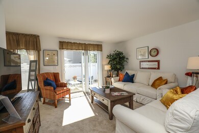 71 Crescent St unit 208-97-17-A, Plymouth, NH 03264 - photo 5