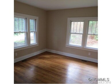 22 Short Sluder Branch Rd, Leicester, NC 28748 - photo 5