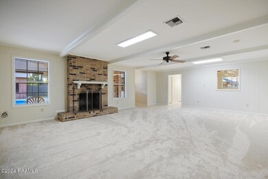 100 E Shamrock Dr, Lafayette, LA 70508 - photo 4
