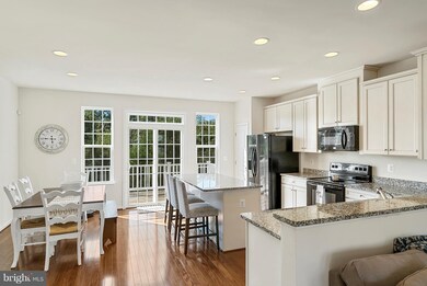 8215 Heritage Crossing Ct, Manassas, VA 20109 - photo 6