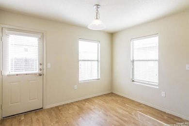 2111 Bigmouth Rod, San Antonio, TX 78224 - photo 7