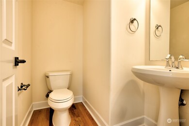 8026 212th St SW, Edmonds, WA 98026 - photo 4