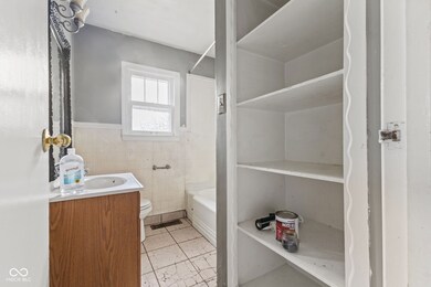 5349 E 19th Place, Indianapolis, IN 46218 - photo 7