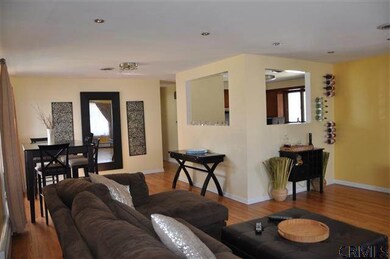 45 Tryon Ct, Albany, NY 12203 - photo 3