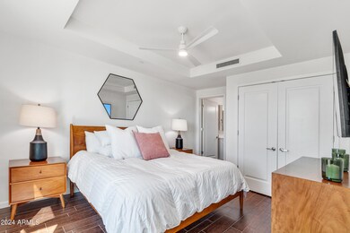 The Mark unit 5503, Scottsdale, AZ 85251 - photo 3