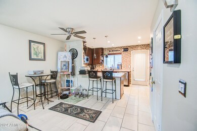LIVING ROOM 3