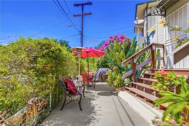 Welcome Home Courtyard.