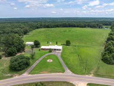 588 Wpa Rd, Sumrall, MS 39482 - photo 2