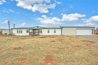 10693 N 2000 Rd, Elk City, OK 73644 - photo 2