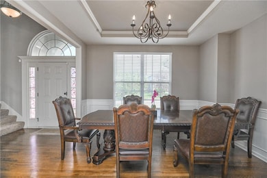 2427 W Fredrickson Dr, Olathe, KS 66061 - photo 5