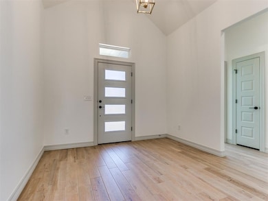 7712 Woods Edge Way, Yukon, OK 73099 - photo 5