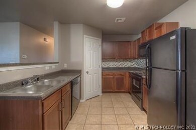 5809 S 34th St, Broken Arrow, OK 74014 - photo 7