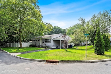 19 Huxley Dr, Old Bridge, NJ 08857 - photo 2