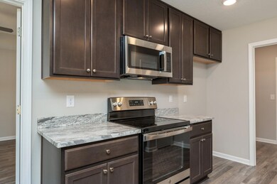 6002 Colton Blaine Ct, Crestview, FL 32539 - photo 3