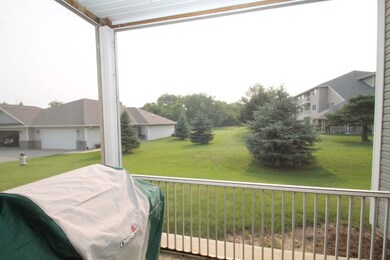 2627 Orchard Dr unit 4, Cedar Falls, IA 50613 - photo 7