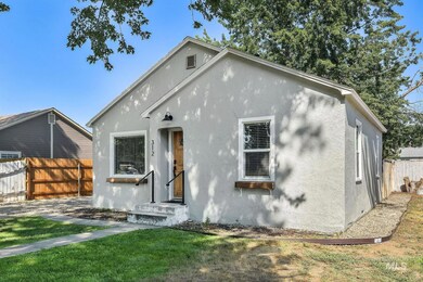 312 Almond St, Nampa, ID 83686 - photo 2