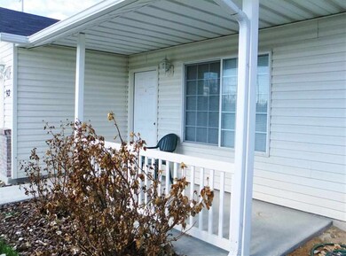 912 S Chestnut St, Nampa, ID 83686 - photo 3