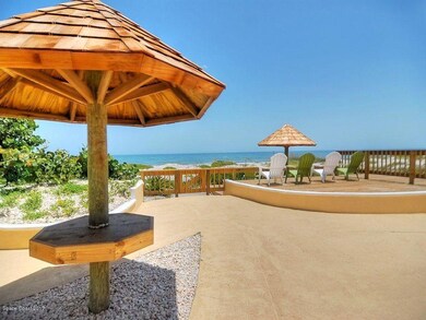 Coco Sands_Deck2