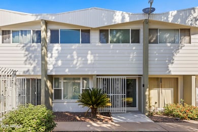 808 N 82nd St unit F6, Scottsdale, AZ 85257 - photo 2