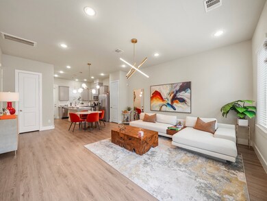 9019 Lonestar Creekbend Ln, Houston, TX 77080 - photo 2