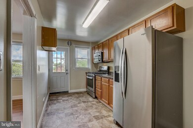 1712 E Belvedere Ave, Baltimore, MD 21239 - photo 7