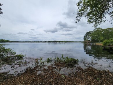 1/2 acre on Kings Lake