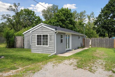 04-446-Grand-St-Michigan-Center-MI-49254