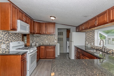 10303Walnut-26