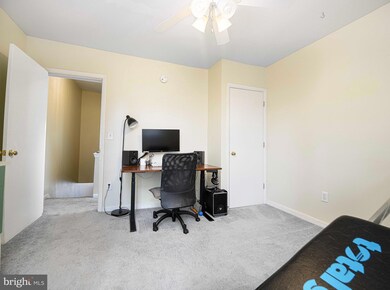 241 S Ellwood Ave, Baltimore, MD 21224 - photo 6