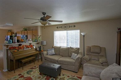 8826 Sunset Breeze Dr, Reno, NV 89506 - photo 6