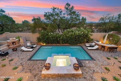 Pool & Spa