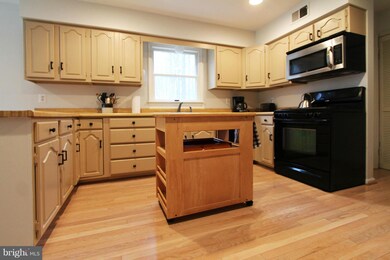 4676 Mission Rd, Harpers Ferry, WV 25425 - photo 6