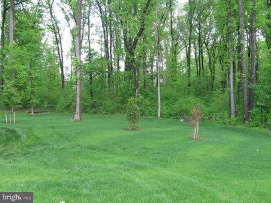 6005 Glennberry Ct, Glenn Dale, MD 20769 - photo 4