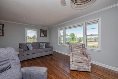 647 Dawson Dr, Paris, MO 65275 - photo 4