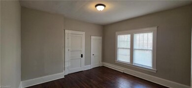 809 Dillard St, Greensboro, NC 27403 - photo 5