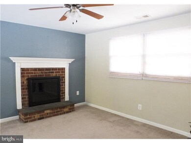 42 Heather Rd, Newark, DE 19702 - photo 2