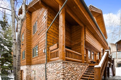 3 Exterior 2