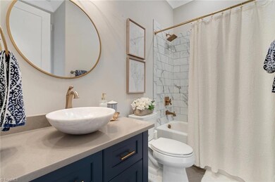 Main level spare bathroom