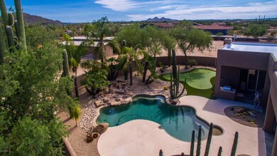 Private pool and putting green