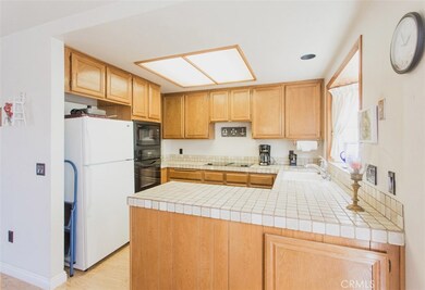 195 Juniper Ave, Carlsbad, CA 92008 - photo 5