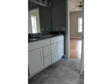 Master Bath/Spa.