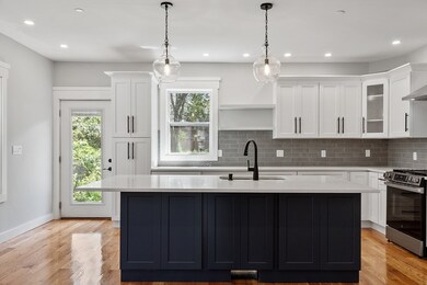 67 Essex St unit 1, Salem, MA 01970 - photo 6