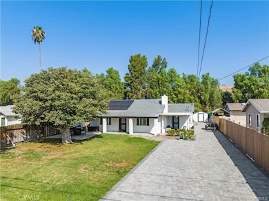 4321 Apricot Rd, Simi Valley, CA 93063 - photo 2