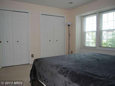 12935 Grays Pointe Rd unit B, Fairfax, VA 22033 - photo 3