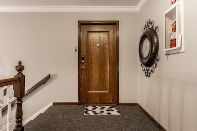 7432 Lions Head Dr unit 5, Indianapolis, IN 46260 - photo 3