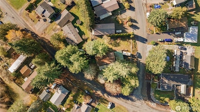 13405 Cedar Ct E, Bonney Lake, WA 98391 - photo 4