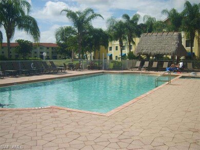 RELAX AND ENJOY AROUND THE POOL