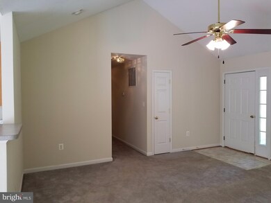 110 General Lee Ct, Montross, VA 22520 - photo 5