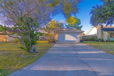 7514 Fur Market Dr, Houston, TX 77064 - photo 2